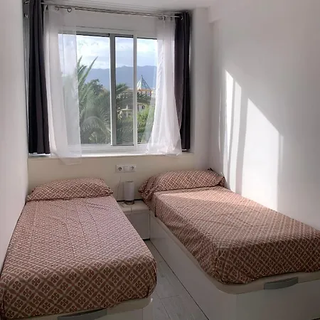 Entre El Y El Azul *