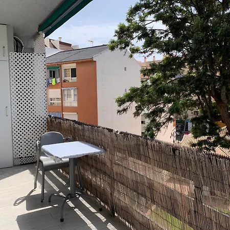 Entre El Y El Azul Daire *